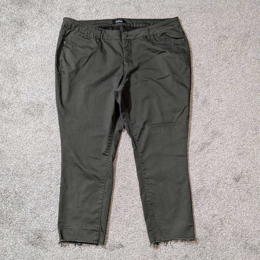 ROYALTY FOR ME Dark Sage Green Stretch Mid-Rise Ankle Jeans; Size 18W